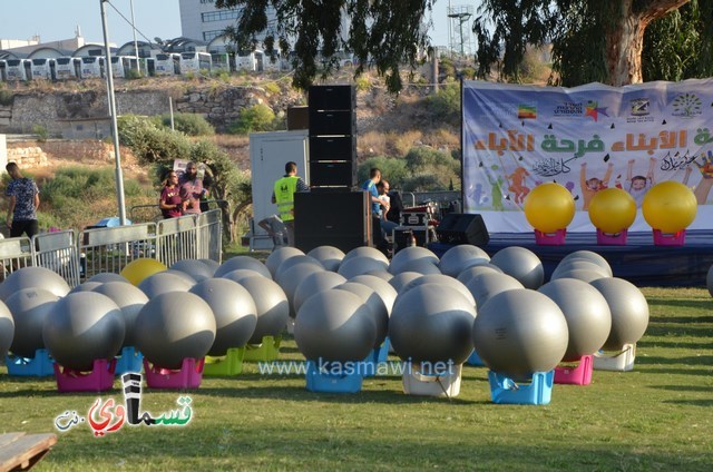   فيديو : اطفال كفرقاسم  احلى عمو عادل في الدنيا  والرئيس  بسمة على وجه طفل ترضيني ودعاء ام يكفيني وسنبقى نعمل من اجل اطفالنا 